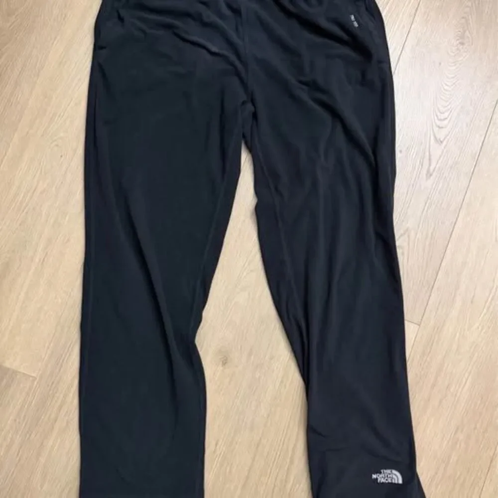 The North Face TKA 100 Fleece Pants Men’s Size Medium
